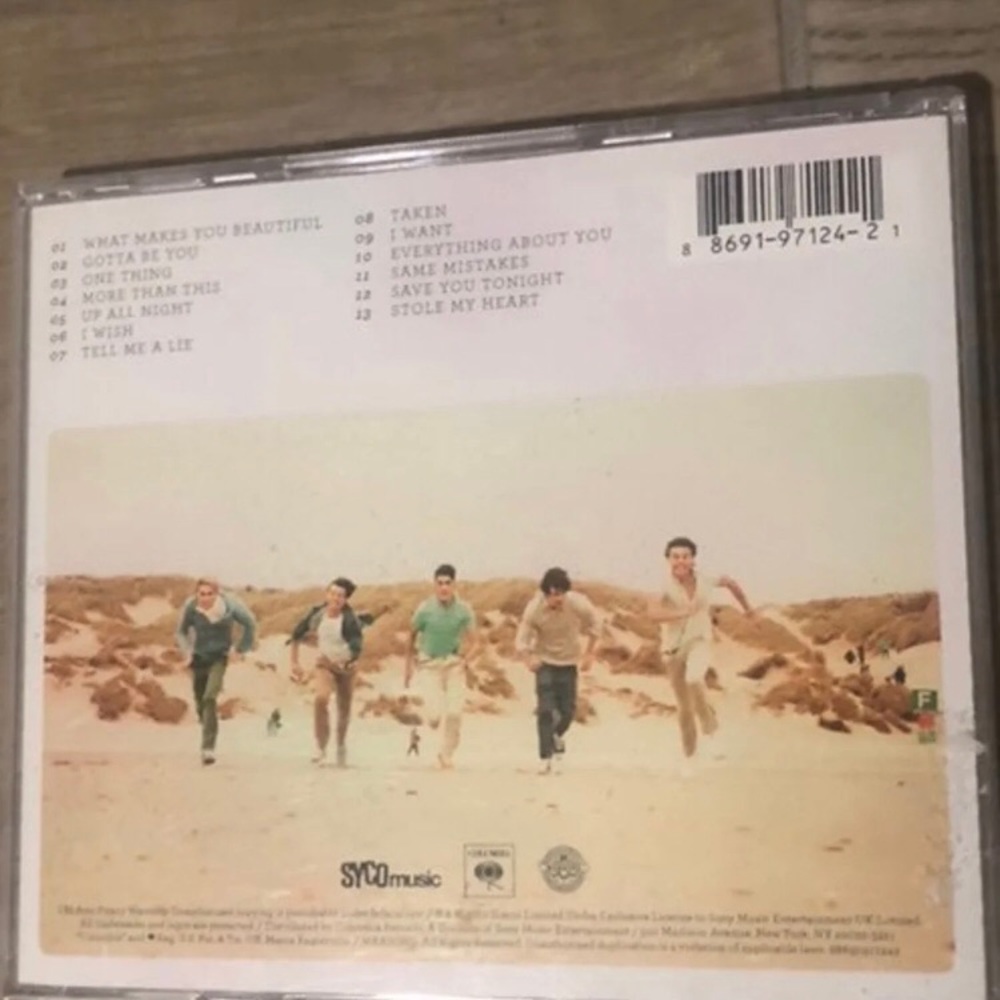 CD - Picture 2 of 3
